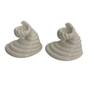 Vintage White Ceramic Spiral Seashell Candle Holders Set Of 2 Rams Horn   70s